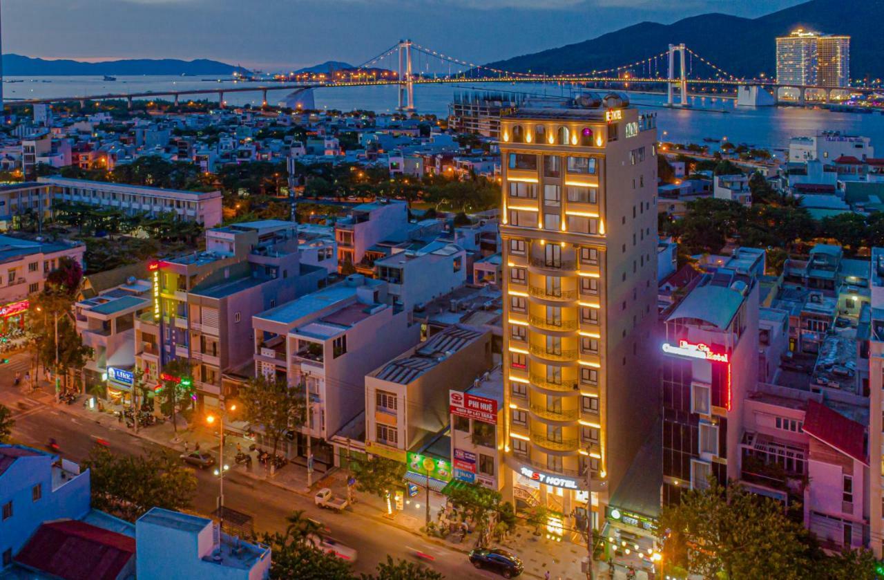Rest Hotel & Apartment Дананг Екстер'єр фото