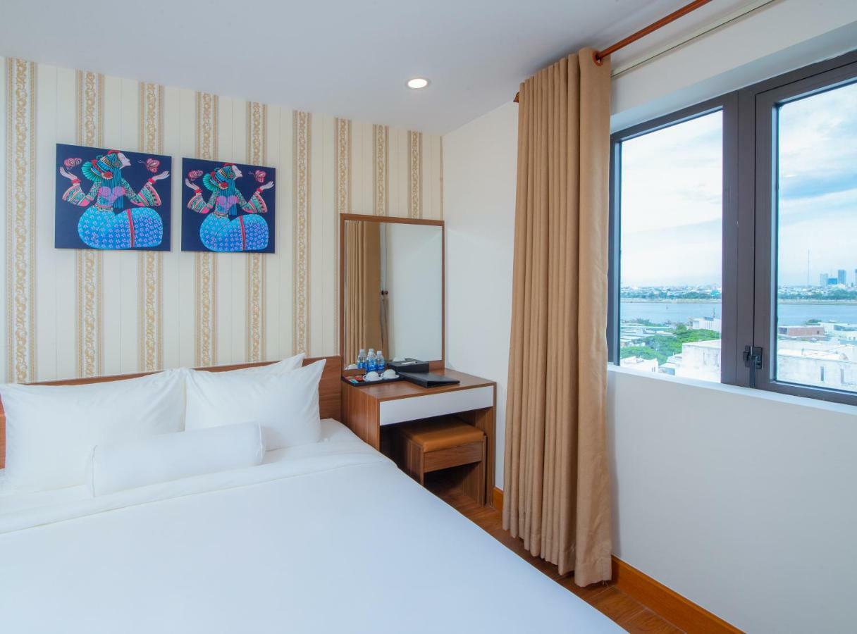 Rest Hotel & Apartment Дананг Екстер'єр фото