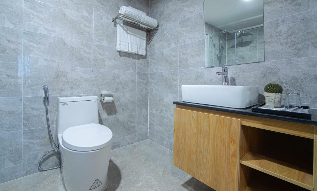 Rest Hotel & Apartment Дананг Екстер'єр фото