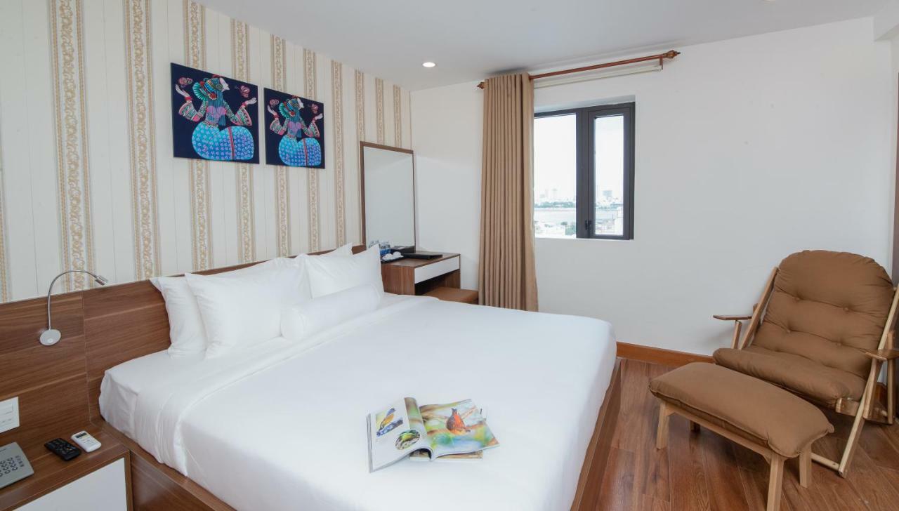 Rest Hotel & Apartment Дананг Екстер'єр фото