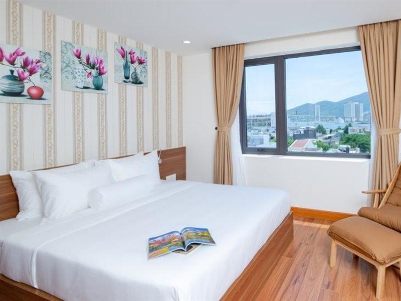 Rest Hotel & Apartment Дананг Екстер'єр фото